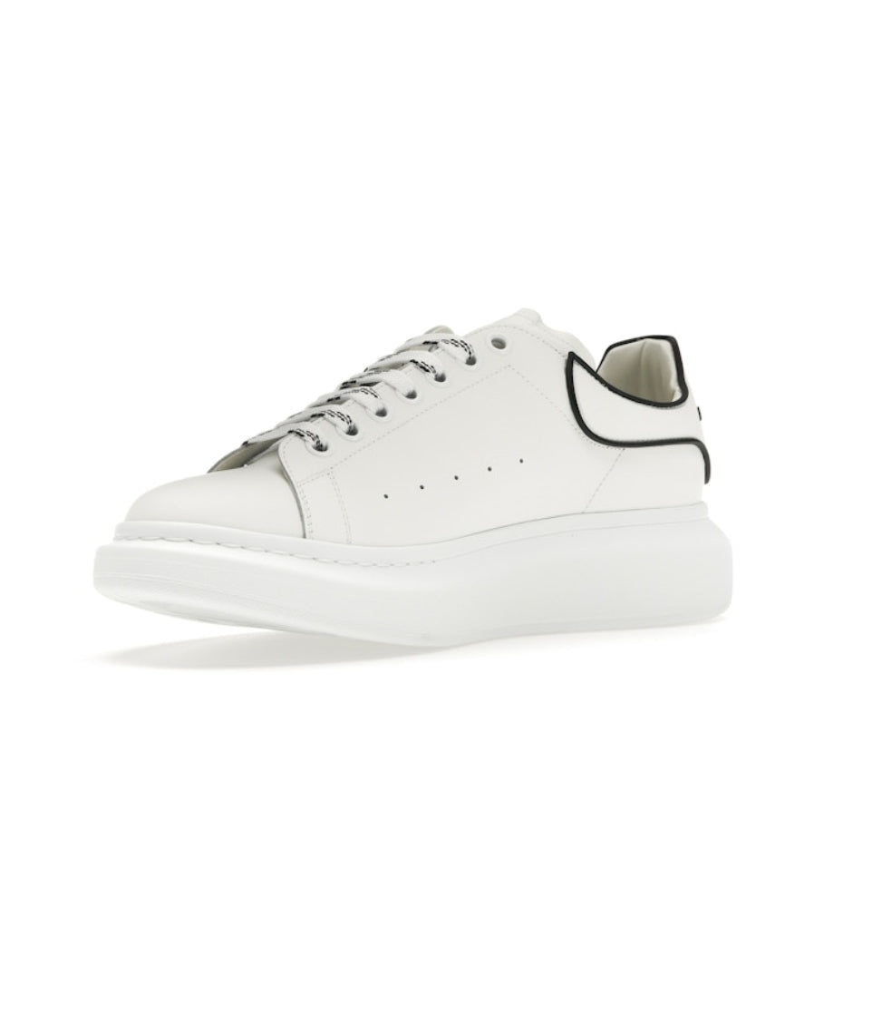 ALEXANDER MCQUEEN OVERSIZED EN BLANCO