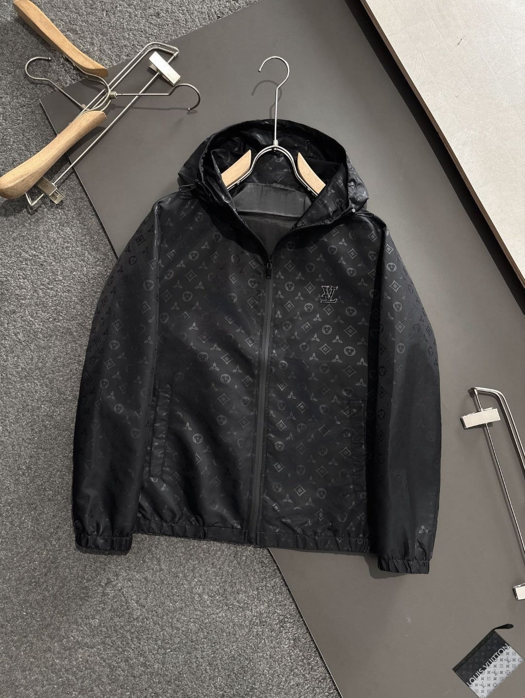 LOUIS VUITTON WIND BREAKER (Quality 🇹🇷)