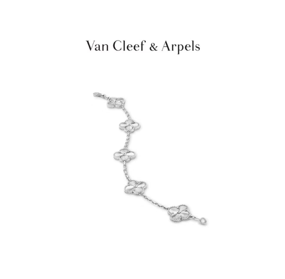VAN CLEEF
